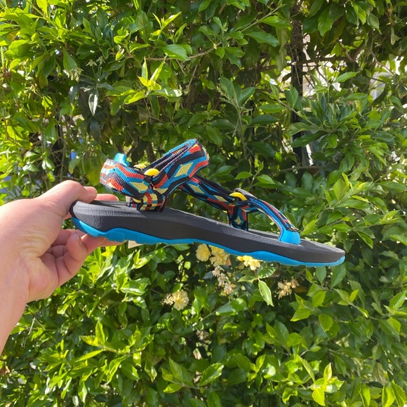 NWOB Teva Kids Hurricane XLT 2 - Picture 5 of 8